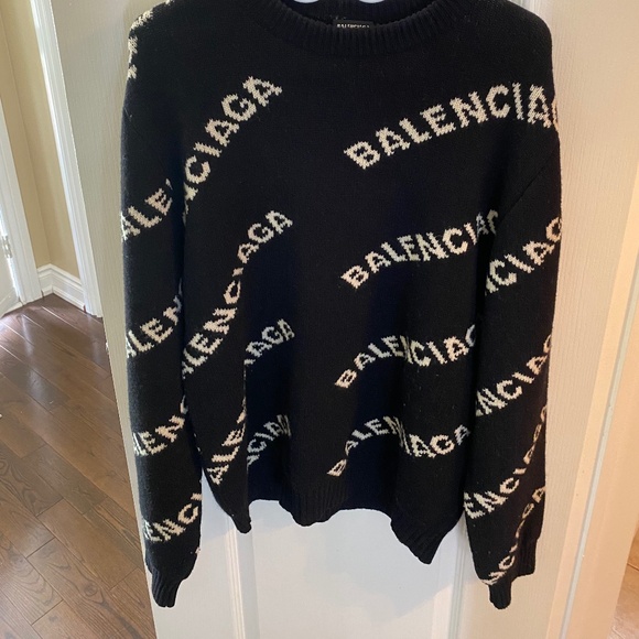 Balenciaga all over Logo Sweater - Men’s - Picture 1 of 5